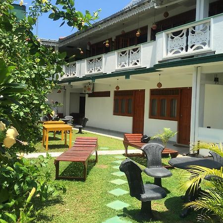 Srilanka Ayurveda Hotel Hikkaduwa Esterno foto